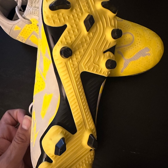 PUMA Men’s Soccer Cleats Retails For $185 main image 7